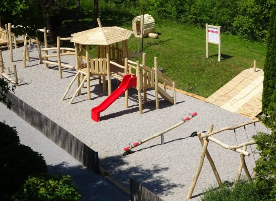 zunanja igrala svet igral .